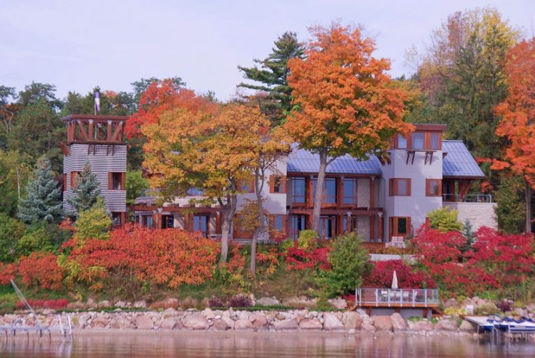 LAKE SIMCOE RESIDENCE LAKE SIMCOE RESIDENCE